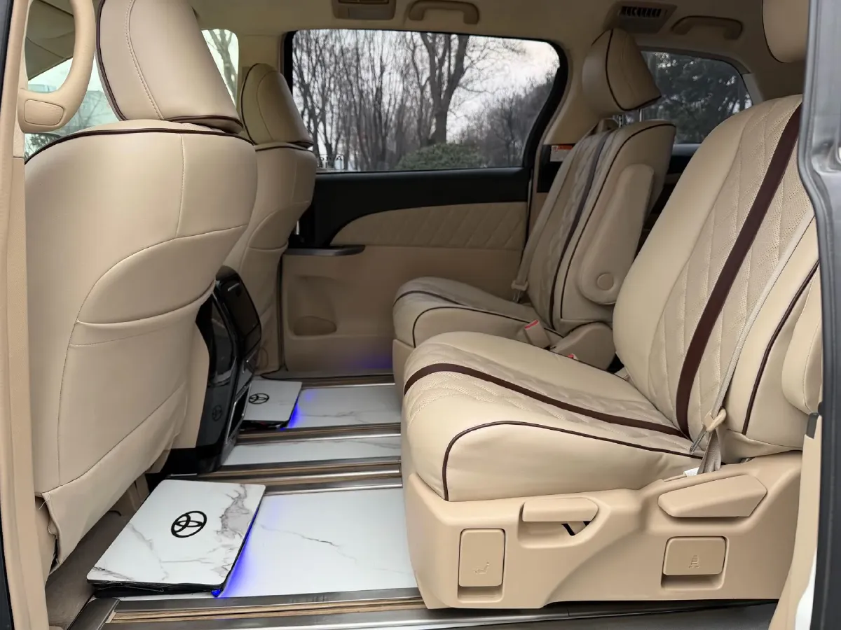 2018 Ford Ranger 3.2T 200HP L5 6AT,autocango,china used car exporter,china ev exporter,chinese used car exporter,chinese used ev exporter