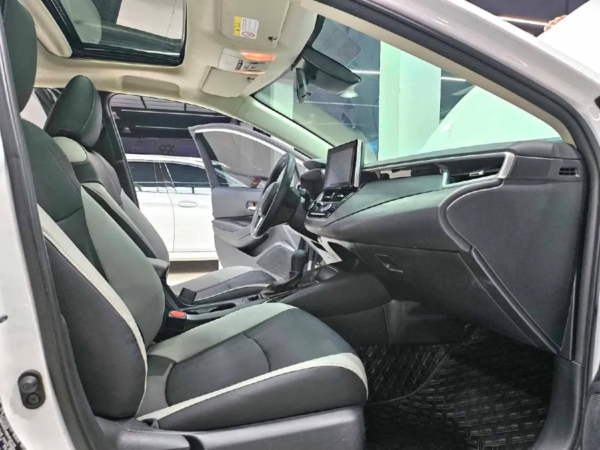 2021 Toyota Corolla 1.2T 116HP L4 CVT,autocango,china used car exporter,china ev exporter,chinese used car exporter,chinese used ev exporter