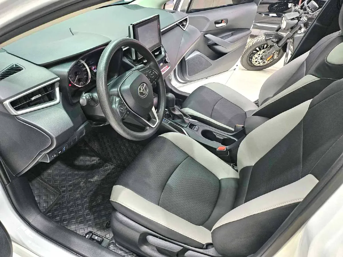 2021 Toyota Corolla 1.2T 116HP L4 CVT,autocango,china used car exporter,china ev exporter,chinese used car exporter,chinese used ev exporter