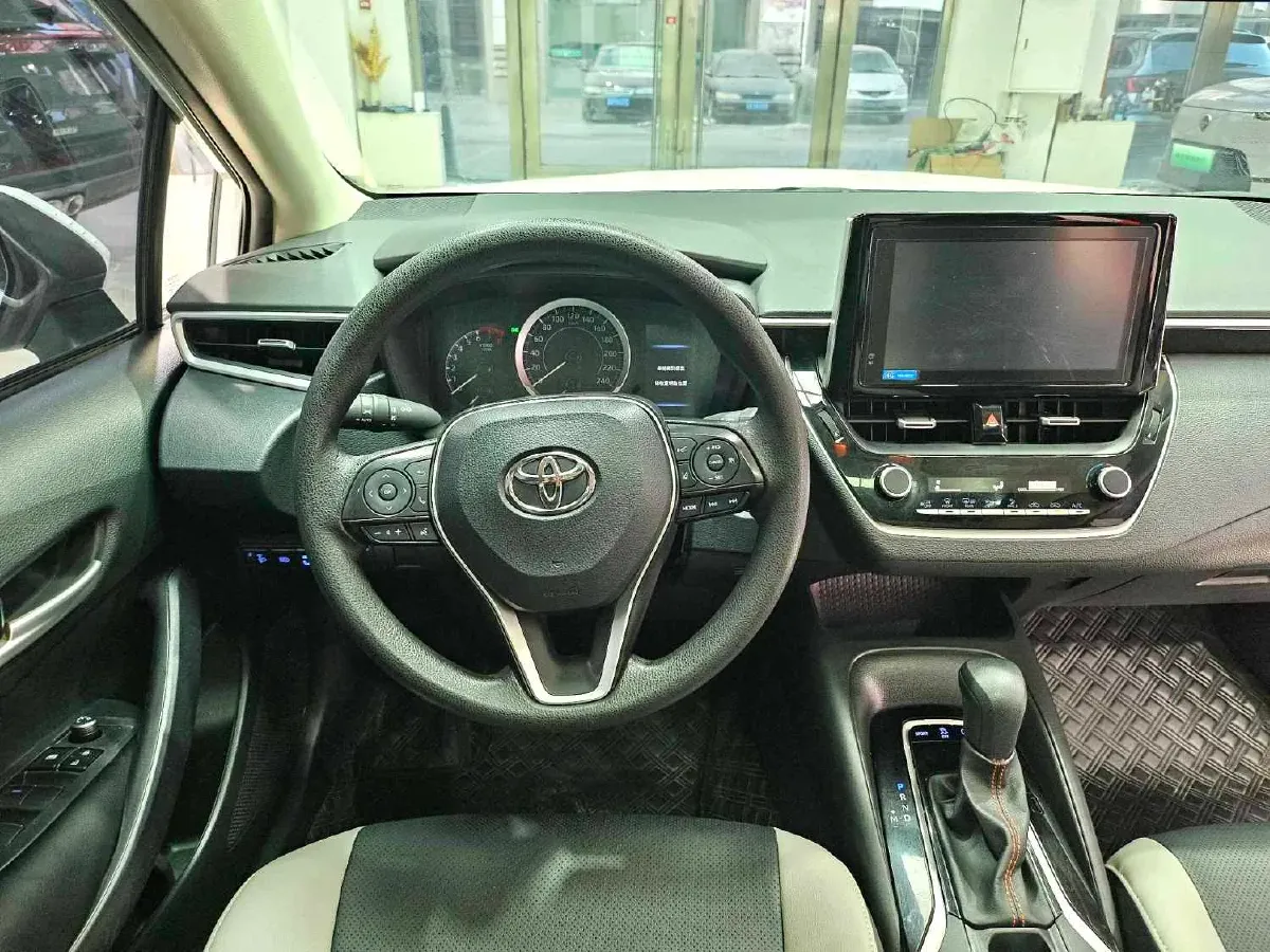 2021 Toyota Corolla 1.2T 116HP L4 CVT,autocango,china used car exporter,china ev exporter,chinese used car exporter,chinese used ev exporter