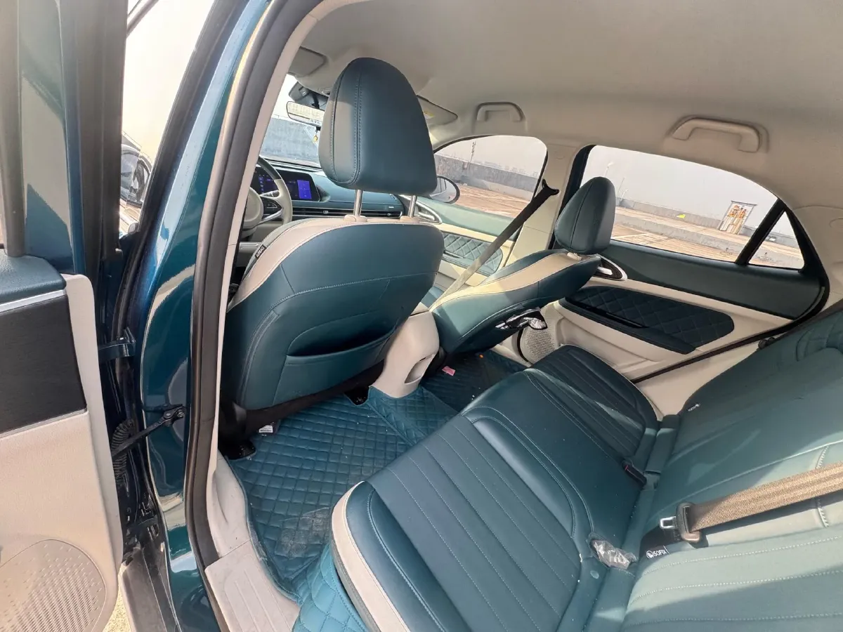 2023 Ora FunkyCat BEV 47.8KWH,autocango,china used car exporter,china ev exporter,chinese used car exporter,chinese used ev exporter