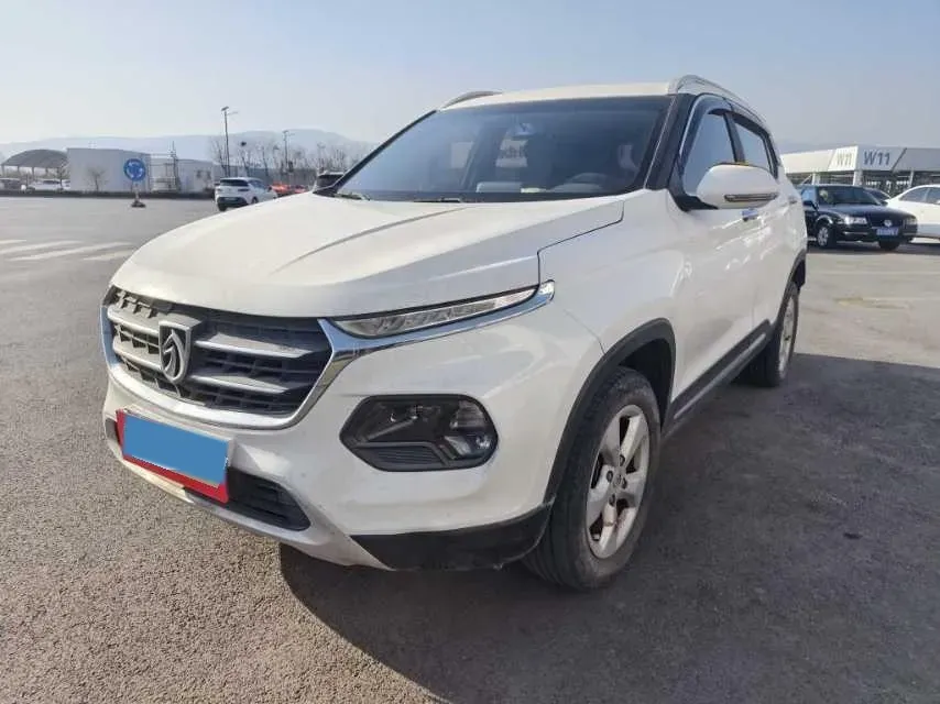 2019 BaoJun 510 1.5L 105HP L4 6MT,autocango,china used car exporter,china ev exporter,chinese used car exporter,chinese used ev exporter