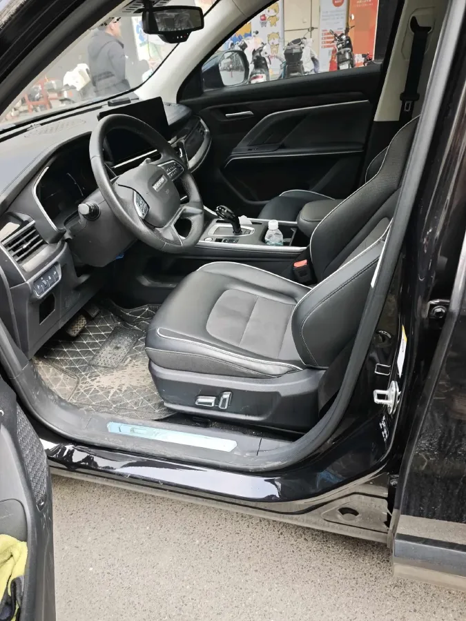 2021 Haval H6 1.5T 169HP L4 7DCT,autocango,china used car exporter,china ev exporter,chinese used car exporter,chinese used ev exporter