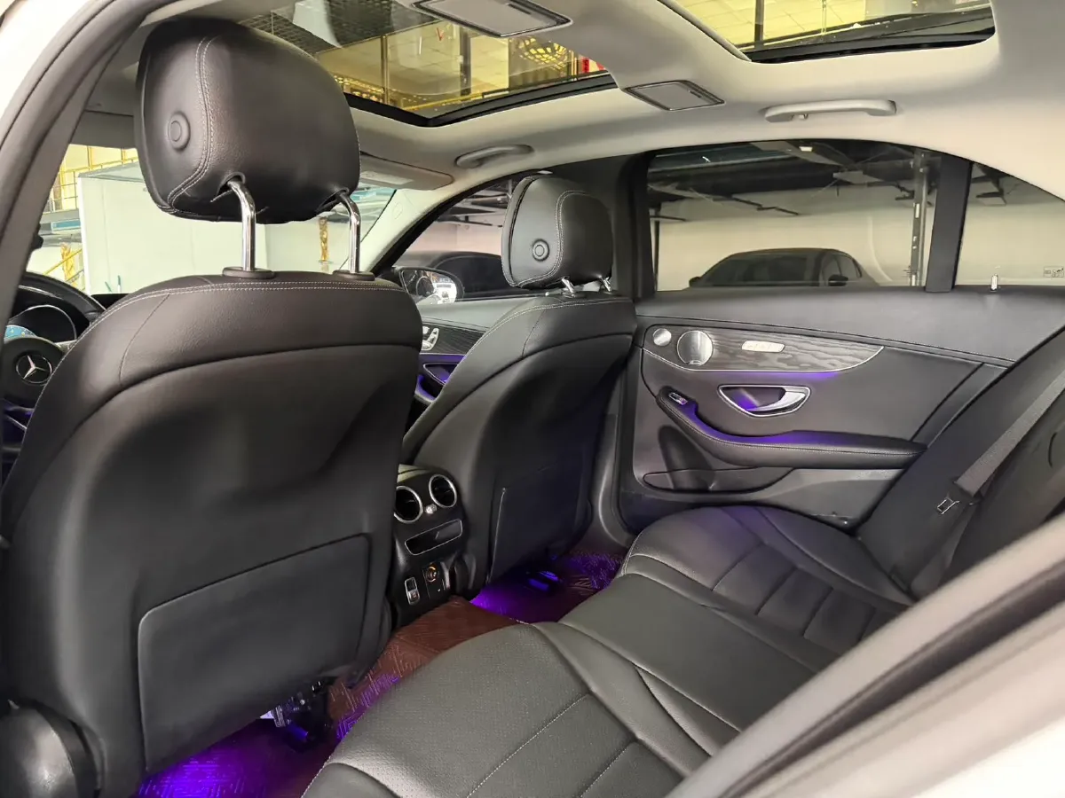 2021 Mercedes-Benz C Class 1.5T 184HP L4 9AT,autocango,china used car exporter,china ev exporter,chinese used car exporter,chinese used ev exporter