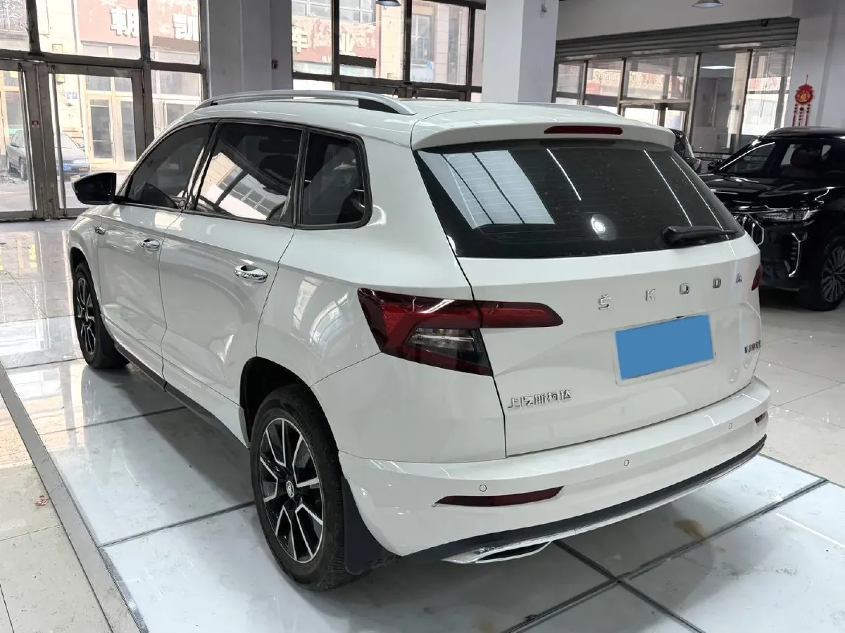 2022 Skoda Karoq 1.4T 150HP L4 7DCT,autocango,china used car exporter,china ev exporter,chinese used car exporter,chinese used ev exporter