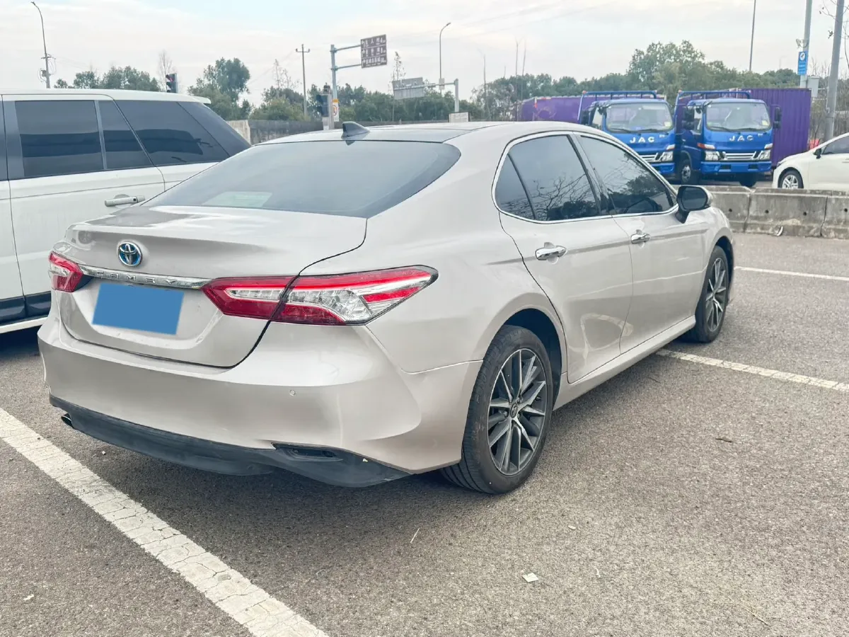2021 Toyota Camry 2.5L 178HP L4 E-CVT Hybrid,autocango,china used car exporter,china ev exporter,chinese used car exporter,chinese used ev exporter