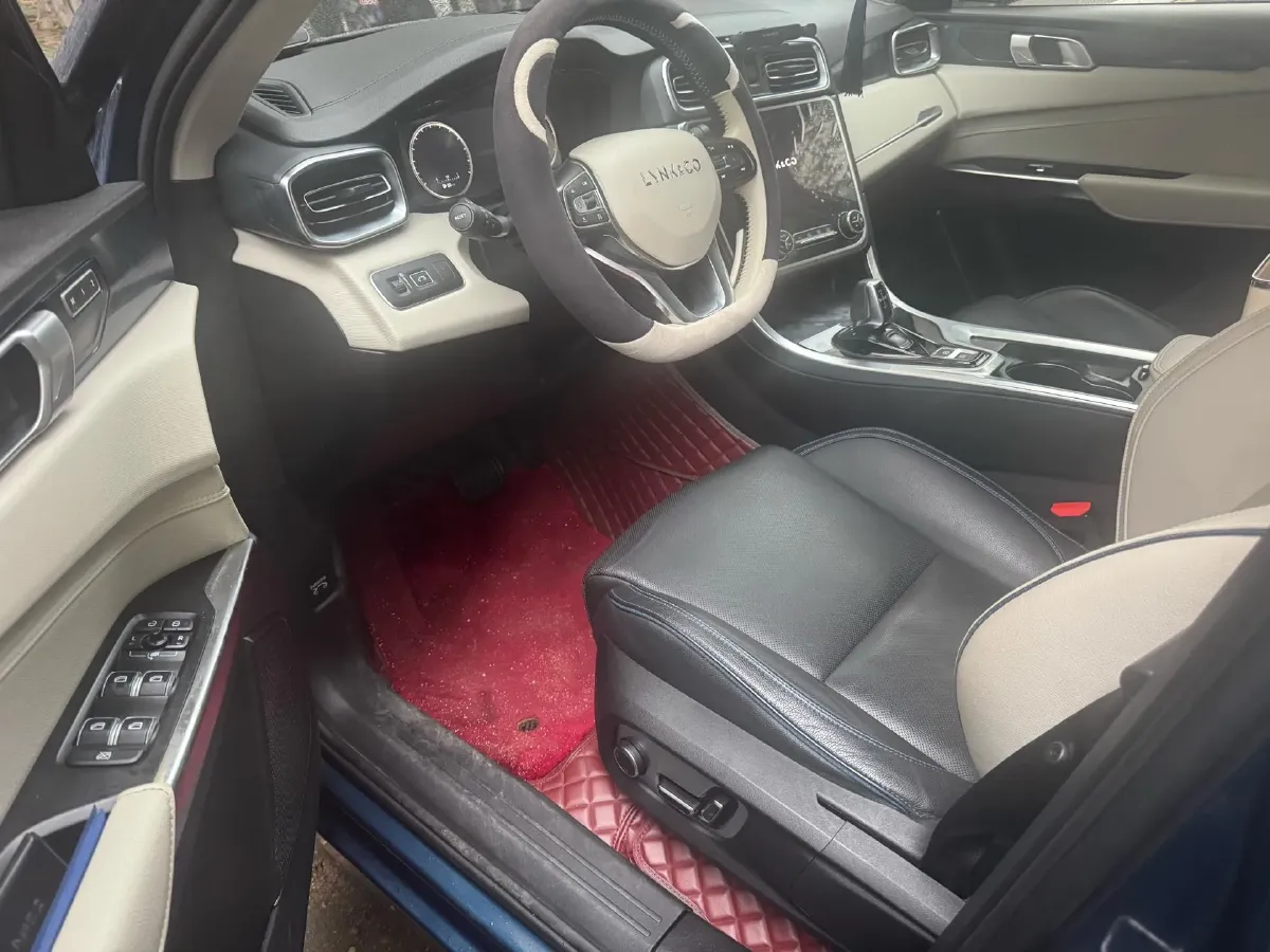 2019 LYNK&CO 01 2.0T 190HP L4 6AT,autocango,china used car exporter,china ev exporter,chinese used car exporter,chinese used ev exporter