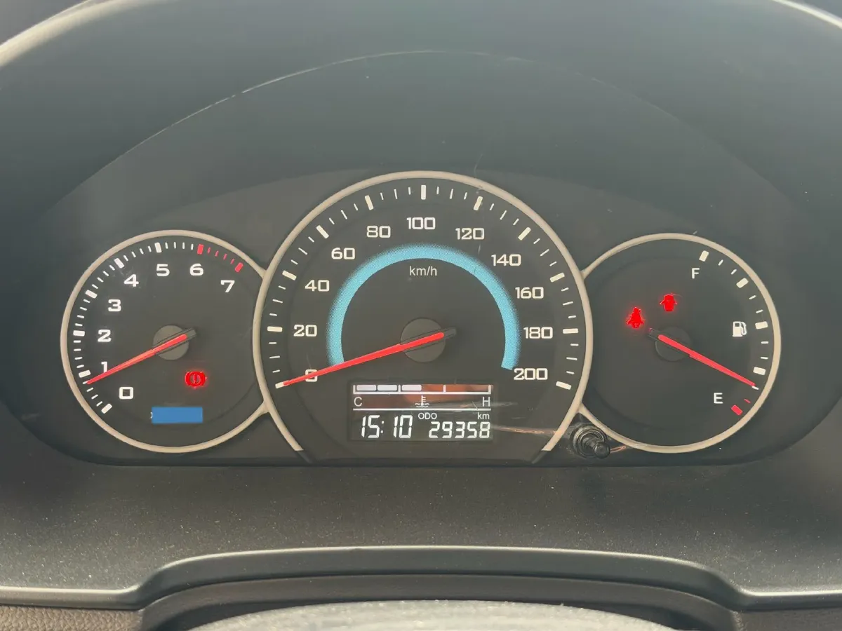 2021 WuLing HongGuang V 1.5L 99HP L4 6MT,autocango,china used car exporter,china ev exporter,chinese used car exporter,chinese used ev exporter