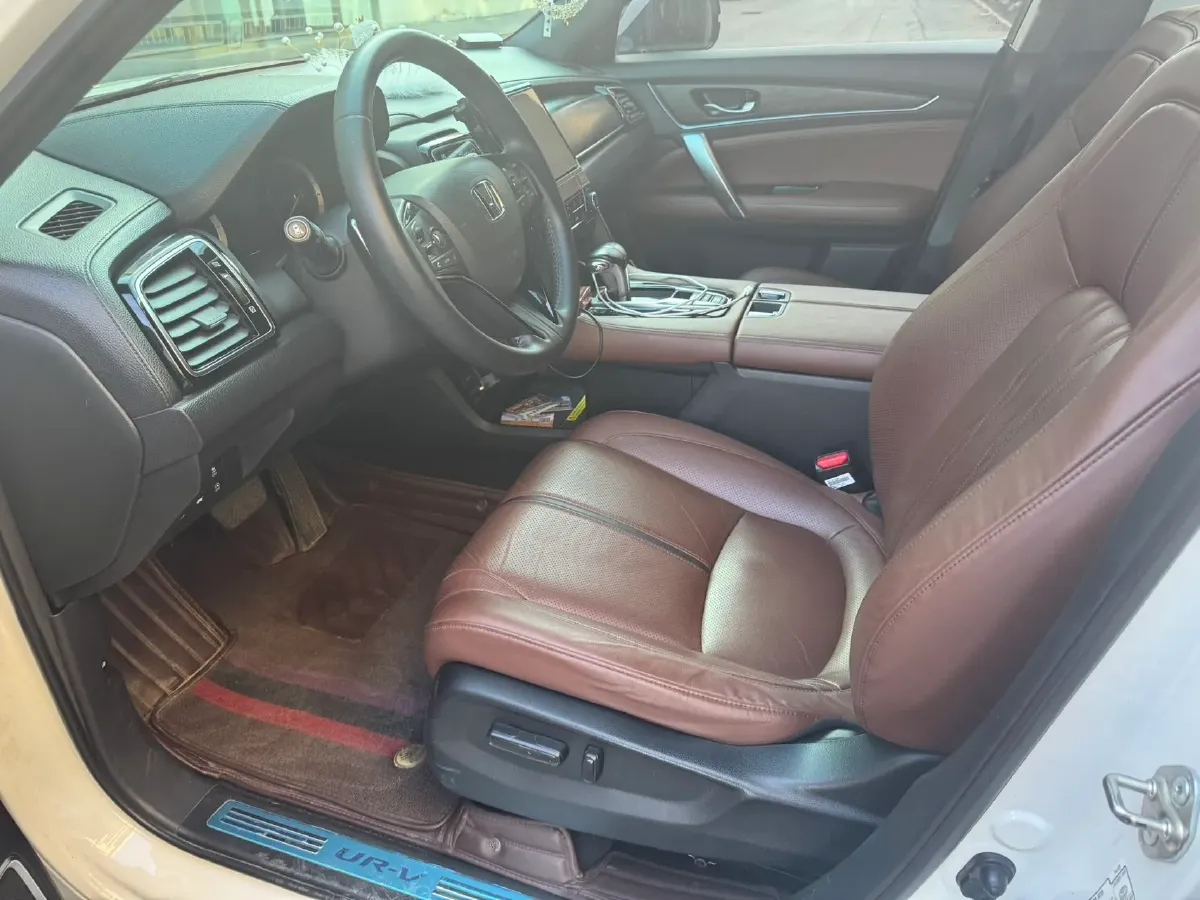 2020 Honda UR-V 1.5T 193HP L4 CVT,autocango,china used car exporter,china ev exporter,chinese used car exporter,chinese used ev exporter