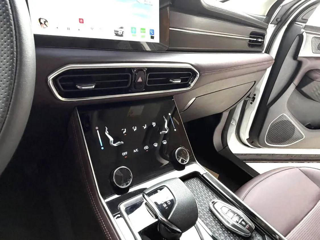 2025 Jetour X90 Plus 1.6T 197HP L4 7DCT,autocango,china used car exporter,china ev exporter,chinese used car exporter,chinese used ev exporter