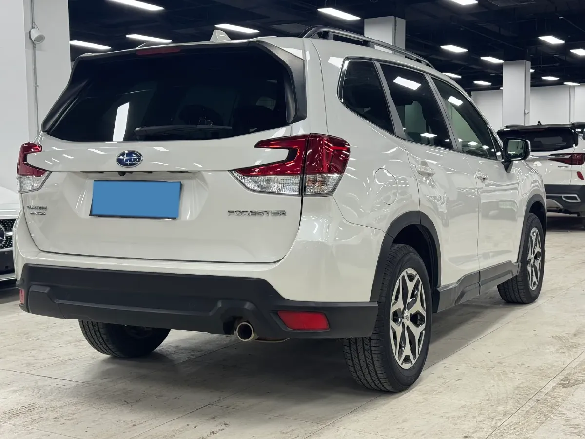 2022 Subaru Forester 2.0L 154HP H4 CVT,autocango,china used car exporter,china ev exporter,chinese used car exporter,chinese used ev exporter