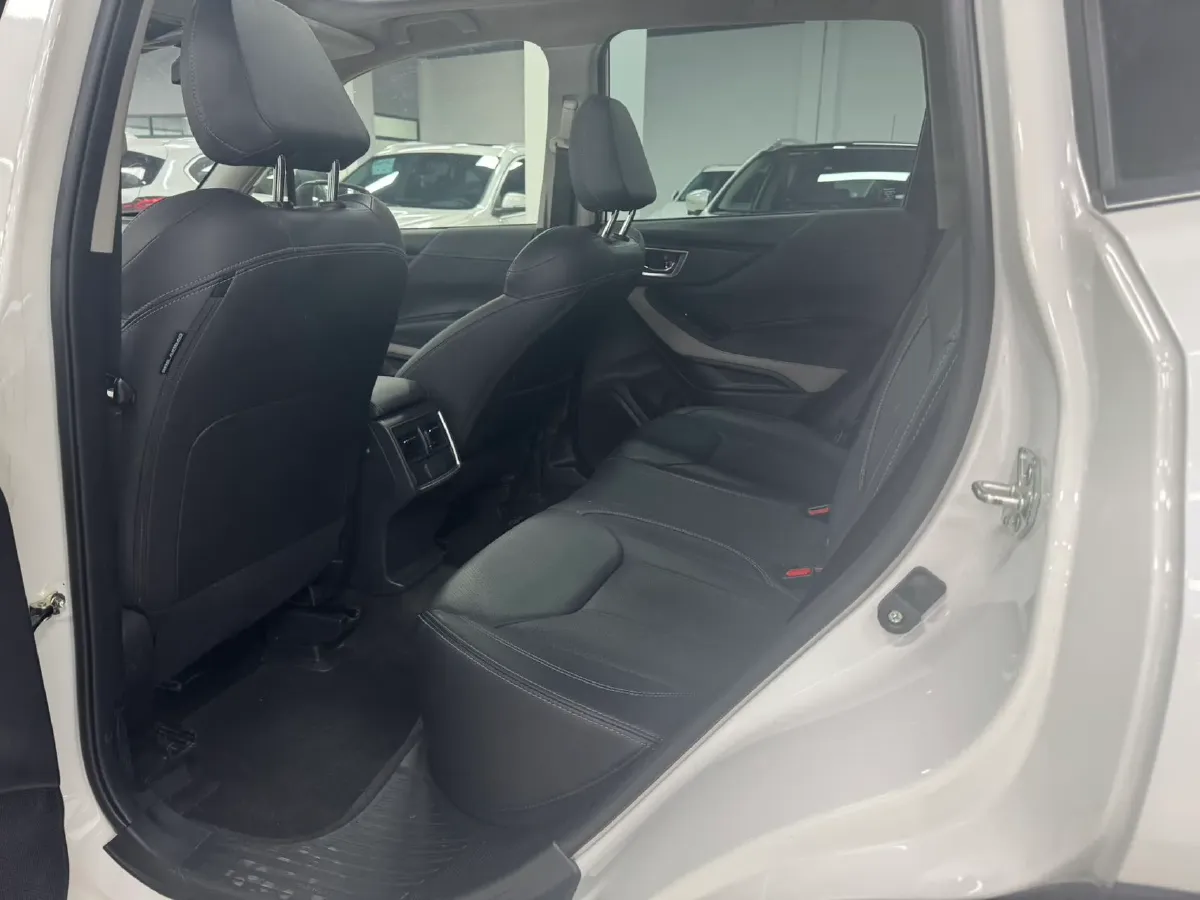 2022 Subaru Forester 2.0L 154HP H4 CVT,autocango,china used car exporter,china ev exporter,chinese used car exporter,chinese used ev exporter