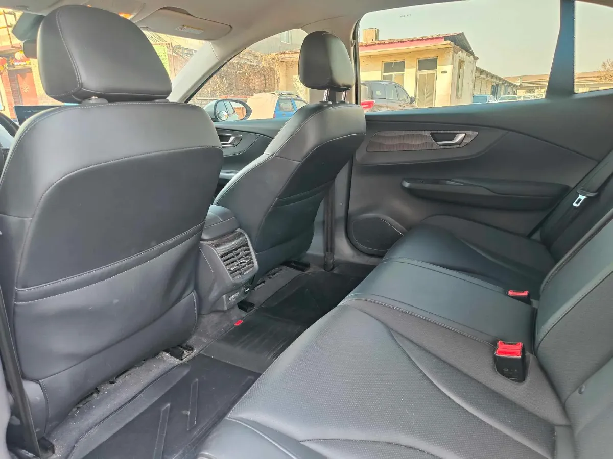 2022 HongQi E-QM5 BEV 54KWH,autocango,china used car exporter,china ev exporter,chinese used car exporter,chinese used ev exporter