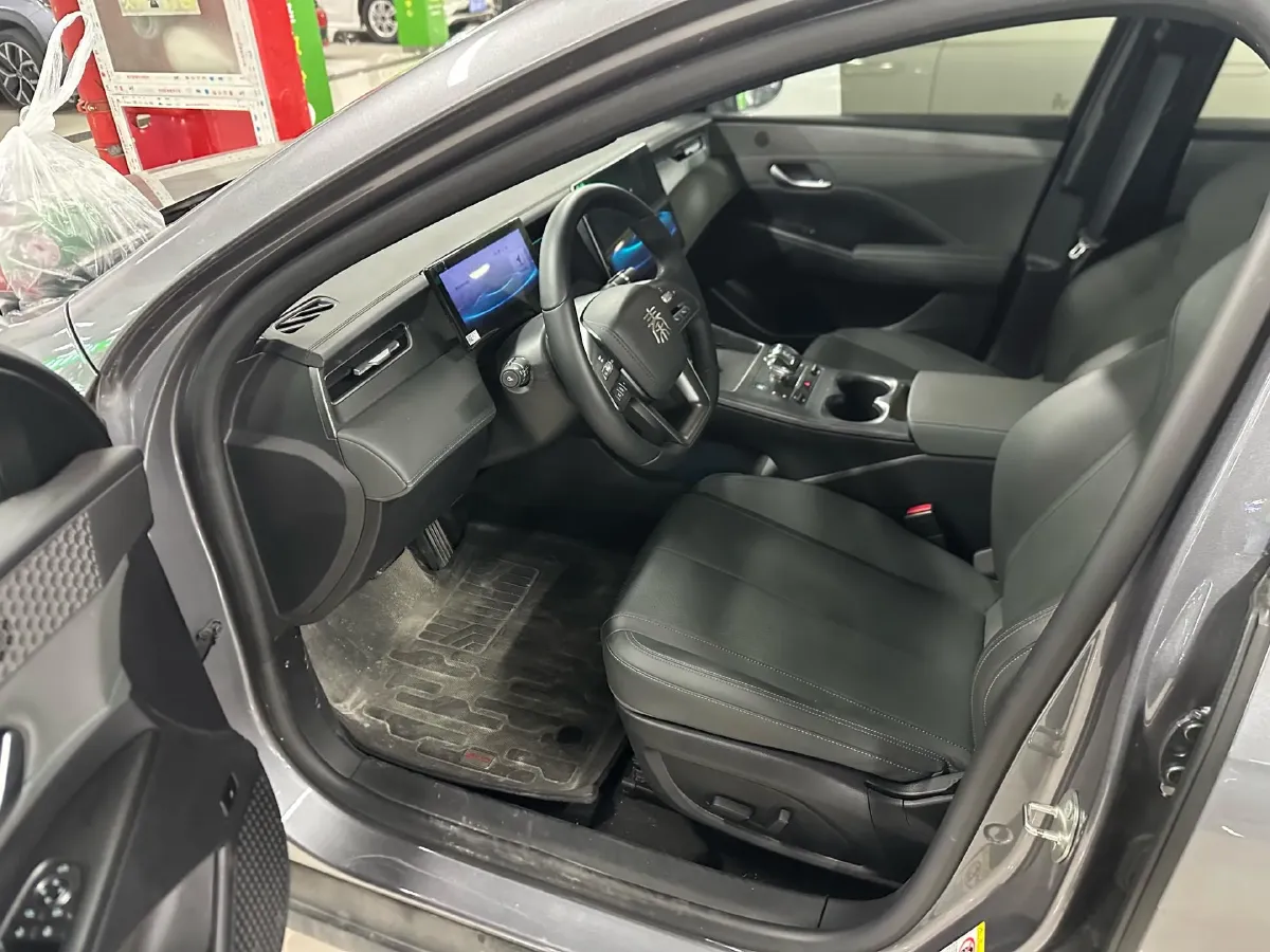 2025 BYD Qin Plus 1.5L 101HP L4 E-CVT PHEV 15.8KWH,autocango,china used car exporter,china ev exporter,chinese used car exporter,chinese used ev exporter