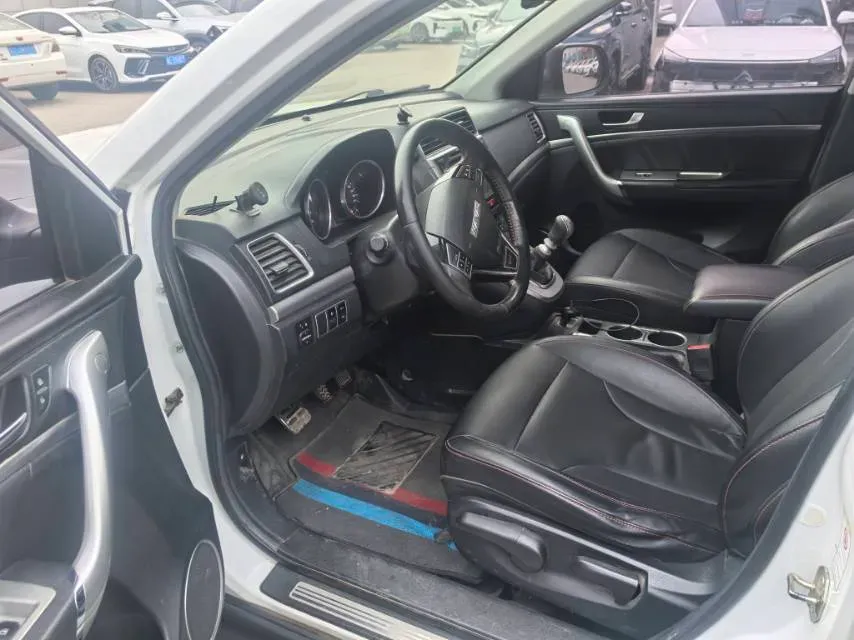 2018 Haval M6 1.5T 150HP L4 6MT,autocango,china used car exporter,china ev exporter,chinese used car exporter,chinese used ev exporter