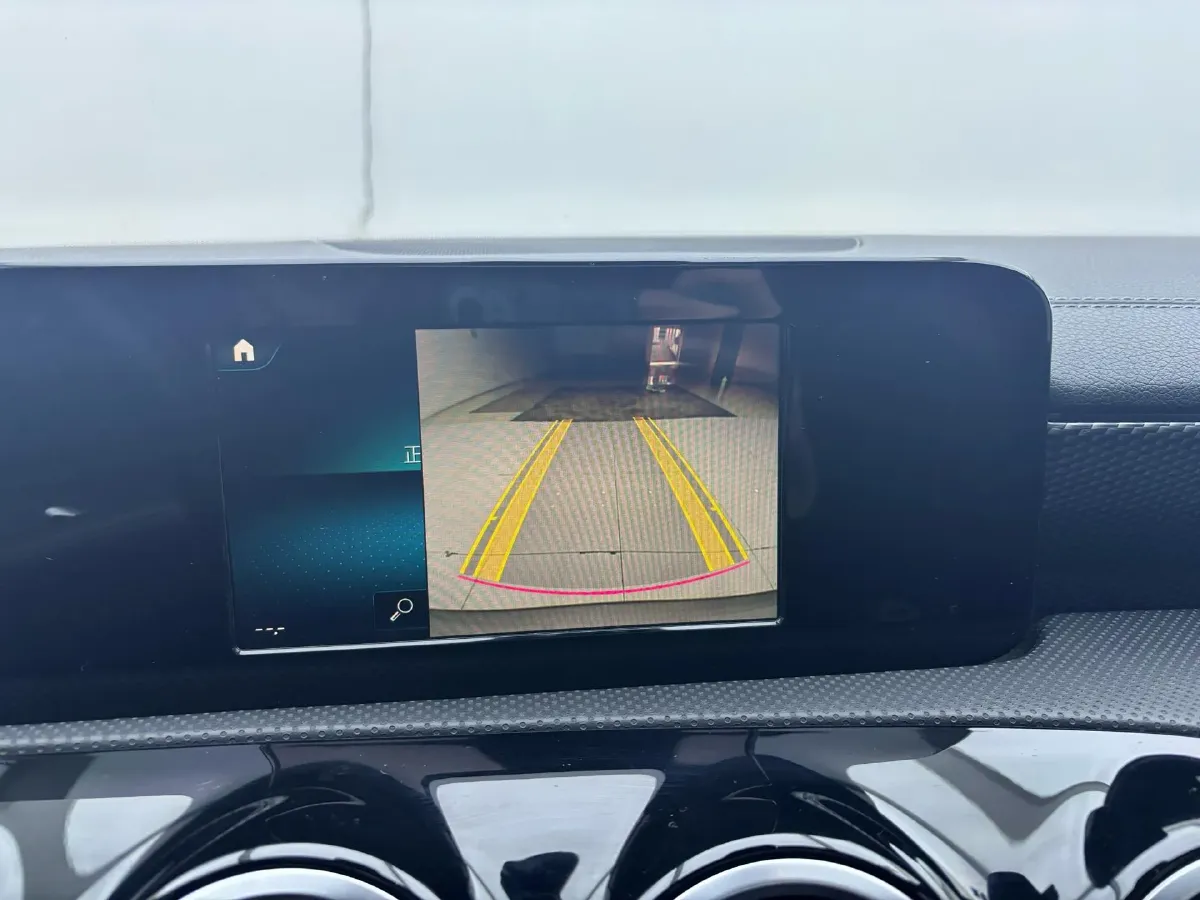 2020 Mercedes-Benz A Class 1.3T 136HP L4 7DCT,autocango,china used car exporter,china ev exporter,chinese used car exporter,chinese used ev exporter