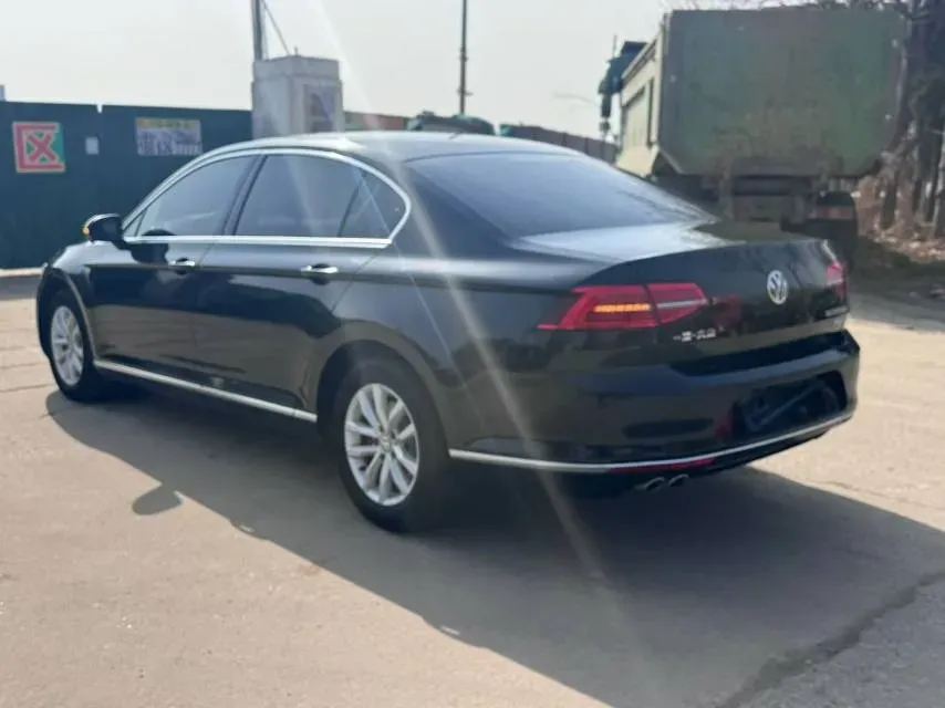 2017 Volkswagen Magotan 1.4T 150HP L4 7DCT,autocango,china used car exporter,china ev exporter,chinese used car exporter,chinese used ev exporter