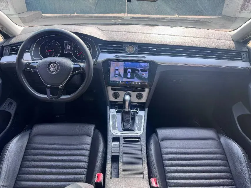 2017 Volkswagen Magotan 1.4T 150HP L4 7DCT,autocango,china used car exporter,china ev exporter,chinese used car exporter,chinese used ev exporter