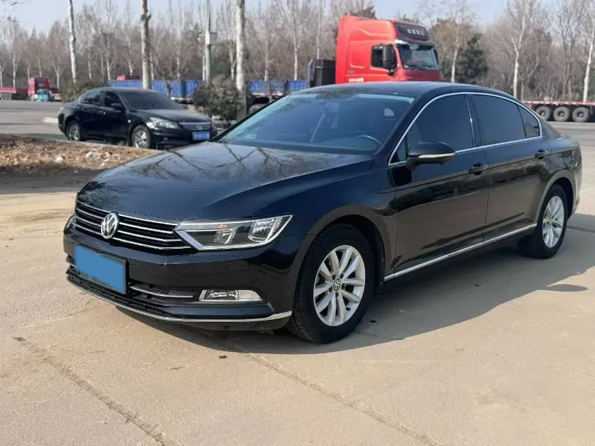 2017 Volkswagen Magotan 1.4T 150HP L4 7DCT,autocango,china used car exporter,china ev exporter,chinese used car exporter,chinese used ev exporter