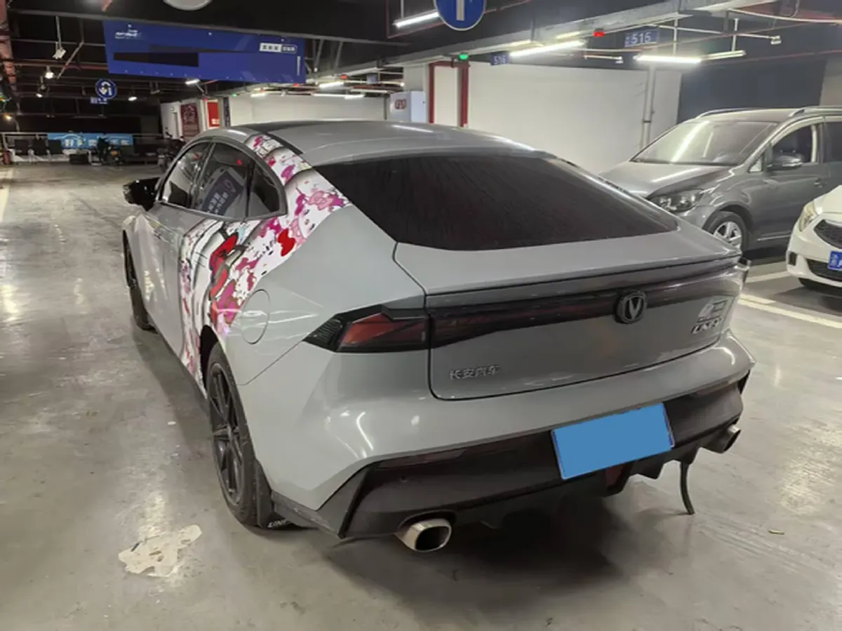 2022 ChangAn UNI-V 1.5T 188HP L4 7DCT,autocango,china used car exporter,china ev exporter,chinese used car exporter,chinese used ev exporter