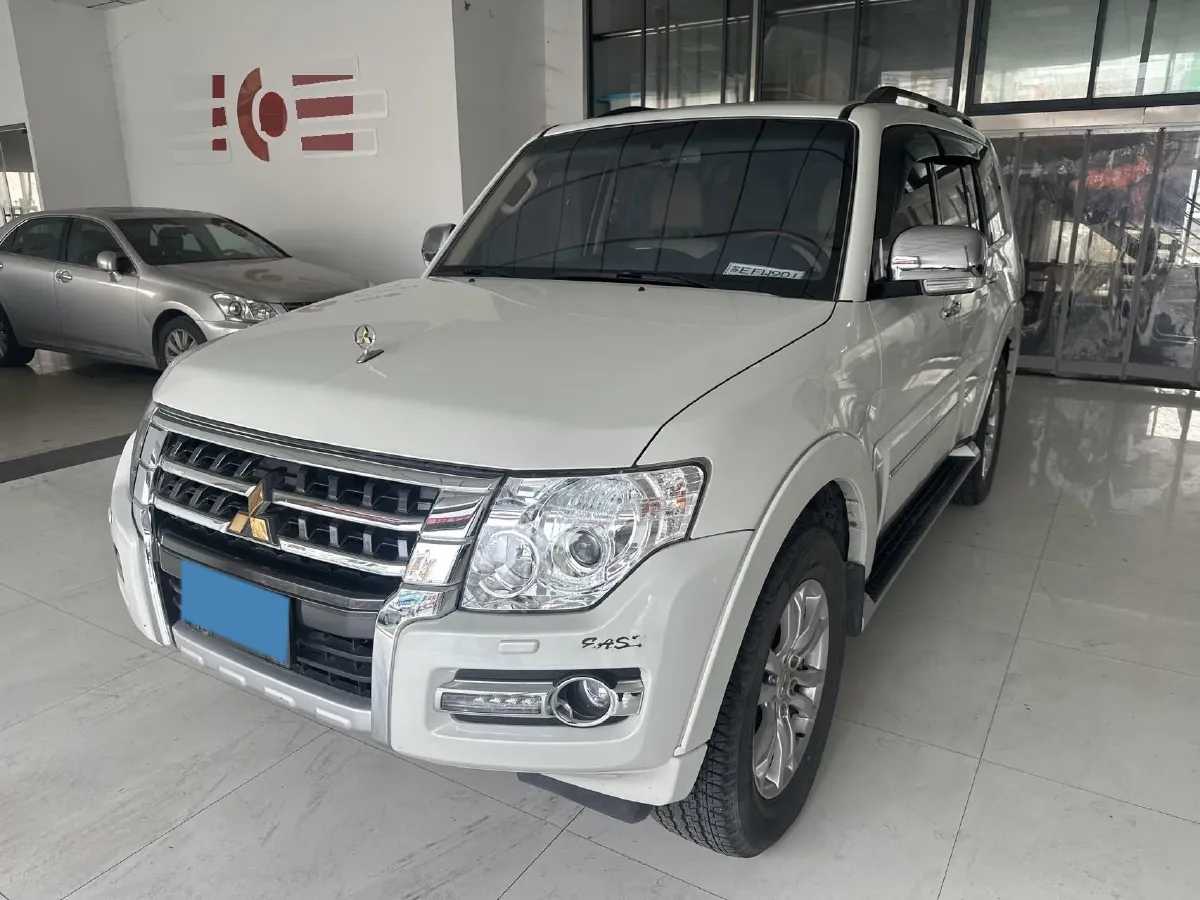 2017 Honda Jade 1.8L 141HP L4 5AT,autocango,china used car exporter,china ev exporter,chinese used car exporter,chinese used ev exporter