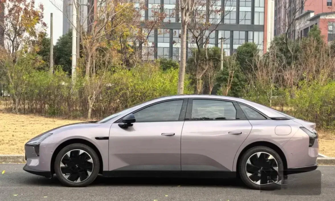 2025 Xpeng MONA M03 BEV,autocango,china used car exporter,china ev exporter,chinese used car exporter,chinese used ev exporter