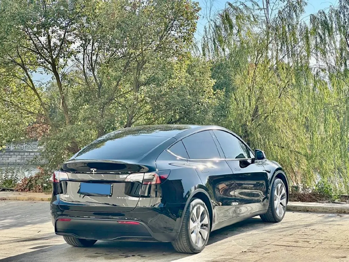 2022 Tesla Model Y BEV 60KWH,autocango,china used car exporter,china ev exporter,chinese used car exporter,chinese used ev exporter