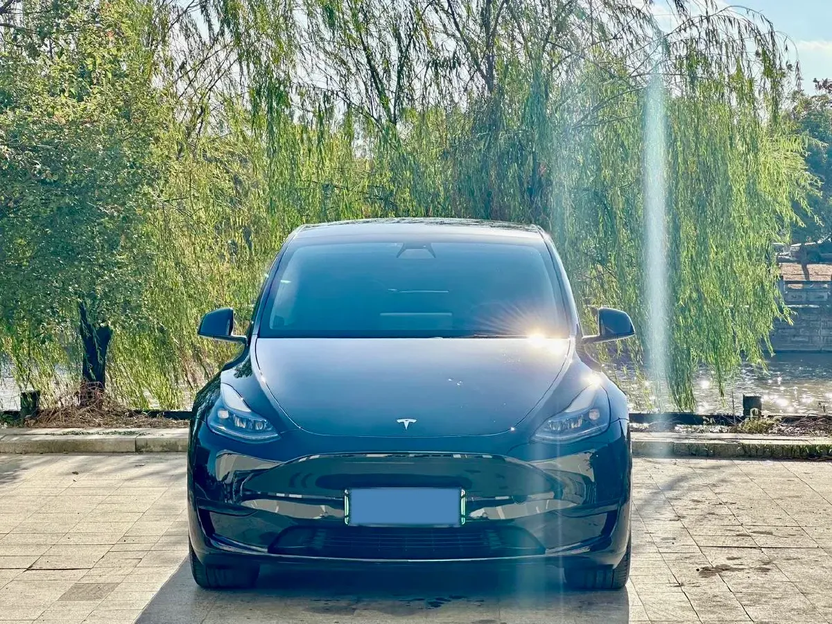 2022 Tesla Model Y BEV 60KWH,autocango,china used car exporter,china ev exporter,chinese used car exporter,chinese used ev exporter