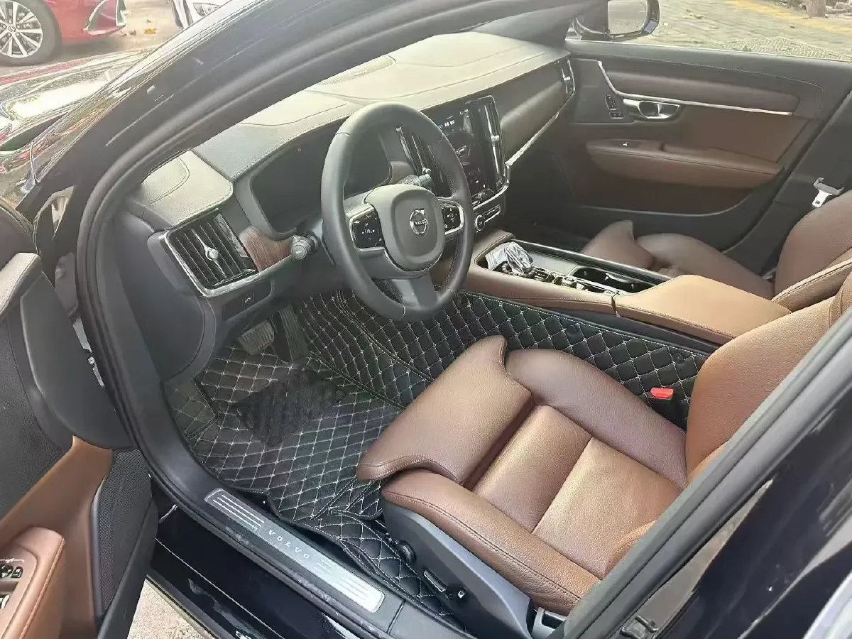 2025 Volvo S90 2.0T 250HP L4 8AT,autocango,china used car exporter,china ev exporter,chinese used car exporter,chinese used ev exporter