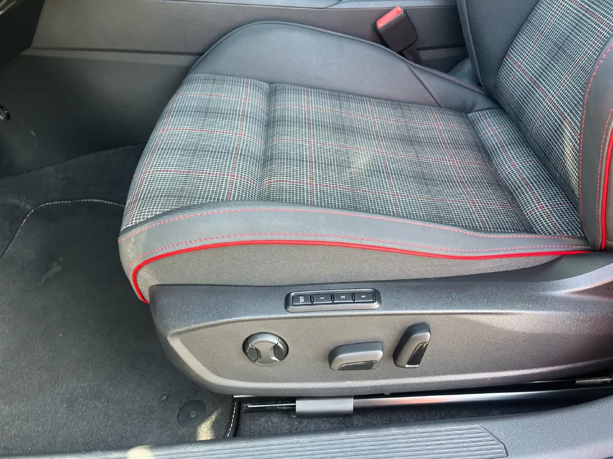 2021 Honda CR-V 1.5T 193HP L4 CVT,autocango,china used car exporter,china ev exporter,chinese used car exporter,chinese used ev exporter