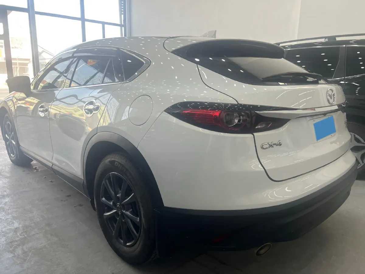 2021 Mazda CX-4 2.0L 158HP L4 6AT,autocango,china used car exporter,china ev exporter,chinese used car exporter,chinese used ev exporter