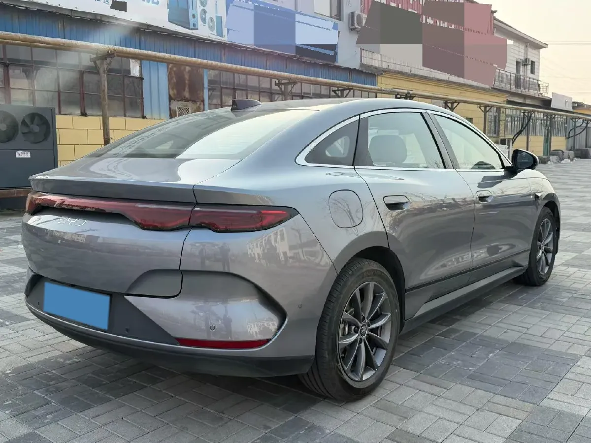 2025 BYD QinL BEV,autocango,china used car exporter,china ev exporter,chinese used car exporter,chinese used ev exporter