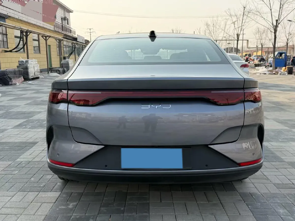 2025 BYD QinL BEV,autocango,china used car exporter,china ev exporter,chinese used car exporter,chinese used ev exporter