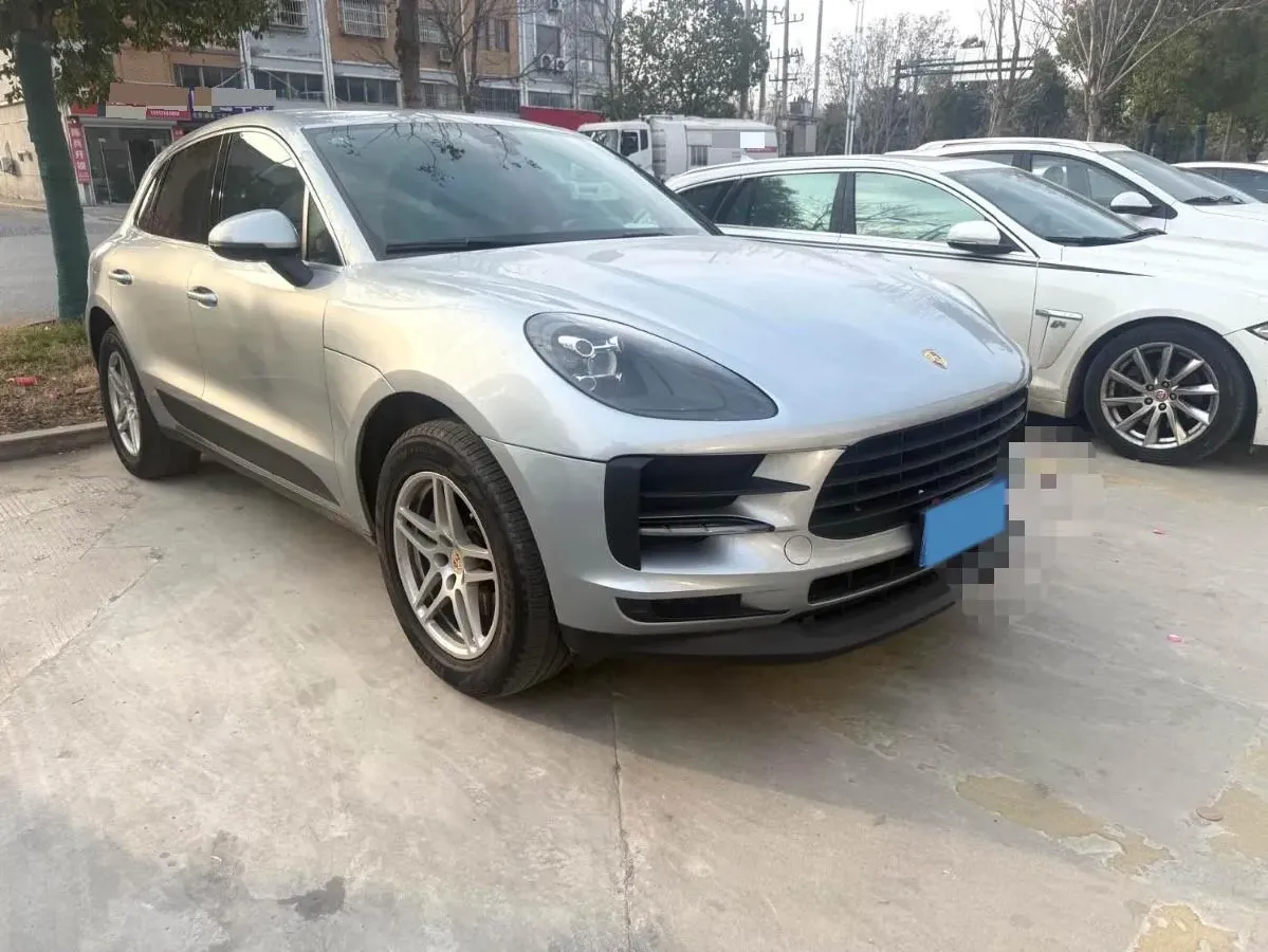 2018 Porsche Macan 2.0T 252HP L4 7DCT,autocango,china used car exporter,china ev exporter,chinese used car exporter,chinese used ev exporter
