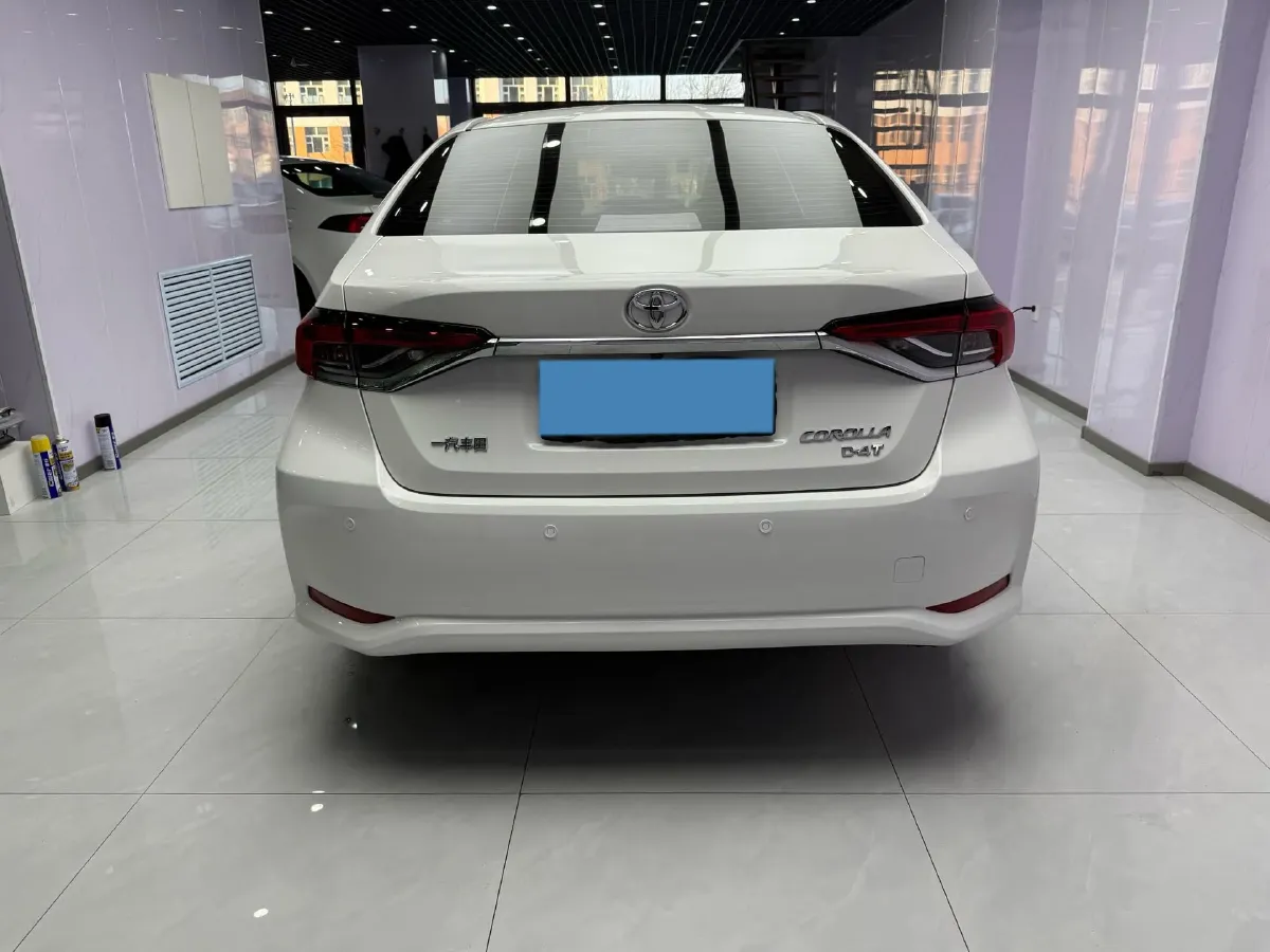 2021 Toyota Corolla 1.2T 116HP L4 CVT,autocango,china used car exporter,china ev exporter,chinese used car exporter,chinese used ev exporter