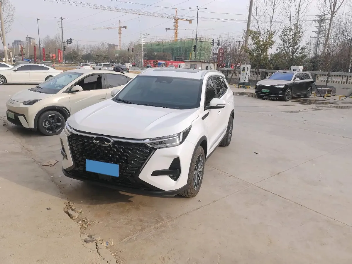 2025 Chery Tiggo 8 PRO 1.6T 197HP L4 7DCT,autocango,china used car exporter,china ev exporter,chinese used car exporter,chinese used ev exporter