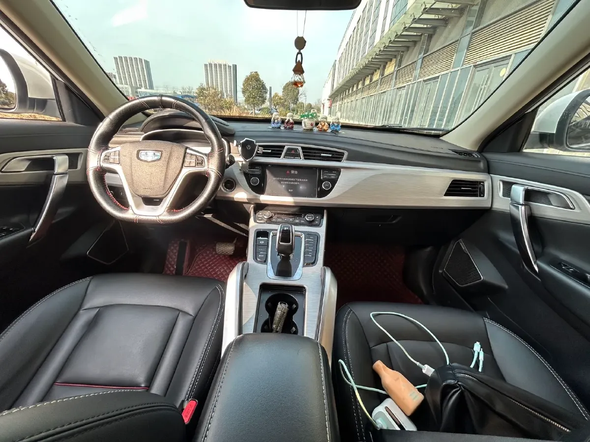 2020 Roewe i6 1.5T 169HP L4 7DCT,autocango,china used car exporter,china ev exporter,chinese used car exporter,chinese used ev exporter