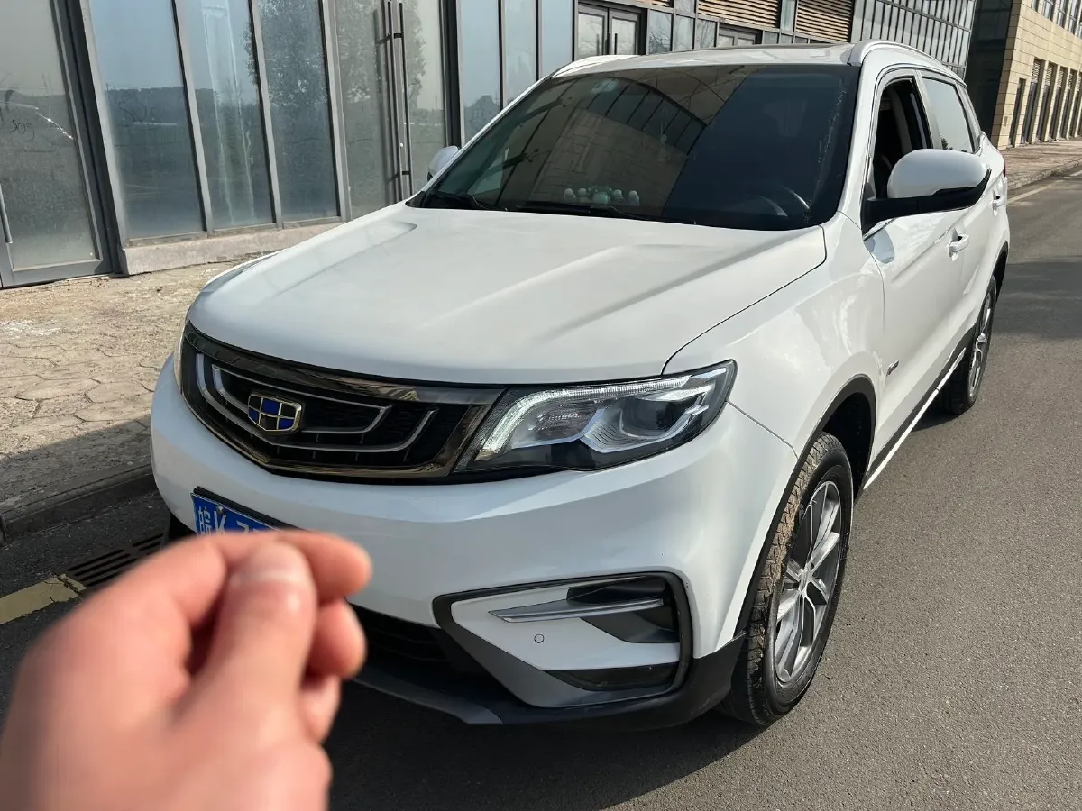 2020 Roewe i6 1.5T 169HP L4 7DCT,autocango,china used car exporter,china ev exporter,chinese used car exporter,chinese used ev exporter