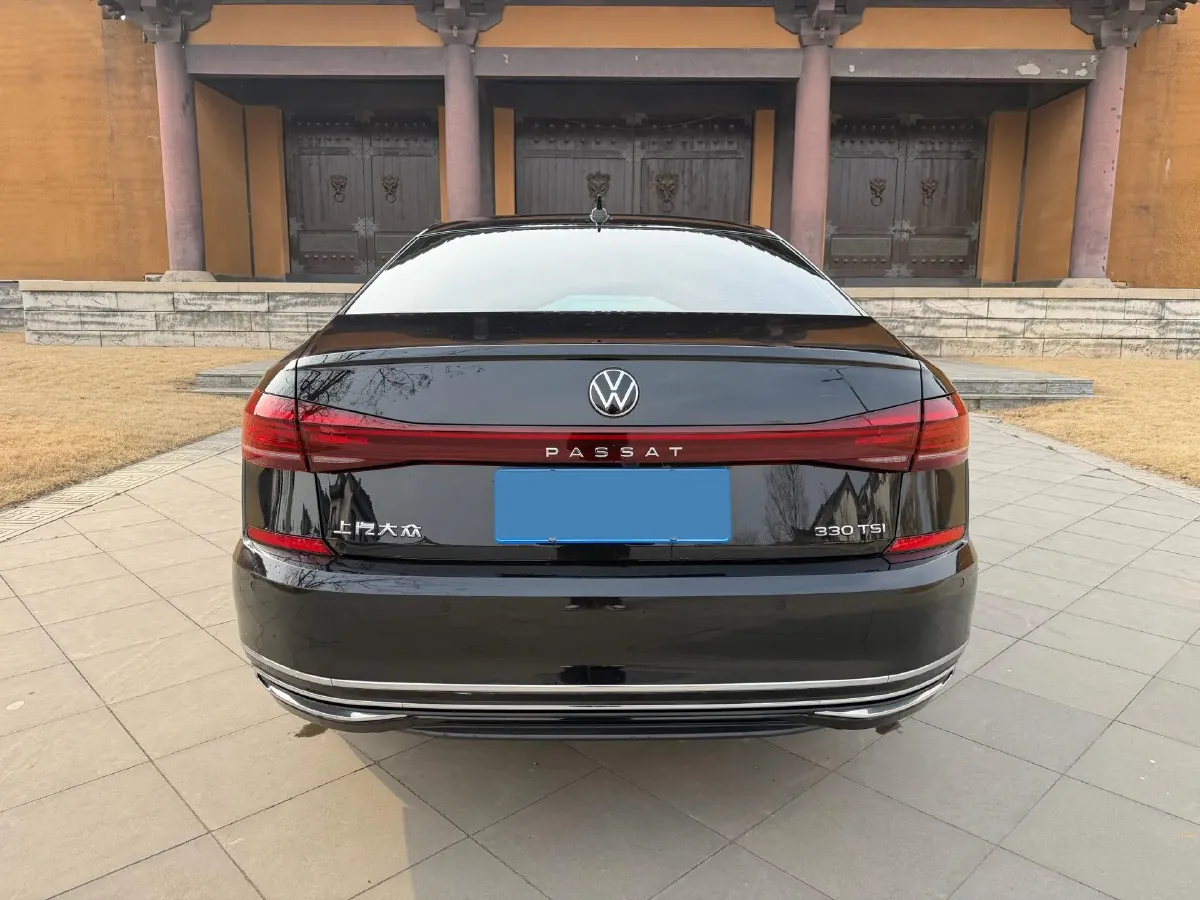 2023 Volkswagen Passat 2.0T 186HP L4 7DCT,autocango,china used car exporter,china ev exporter,chinese used car exporter,chinese used ev exporter