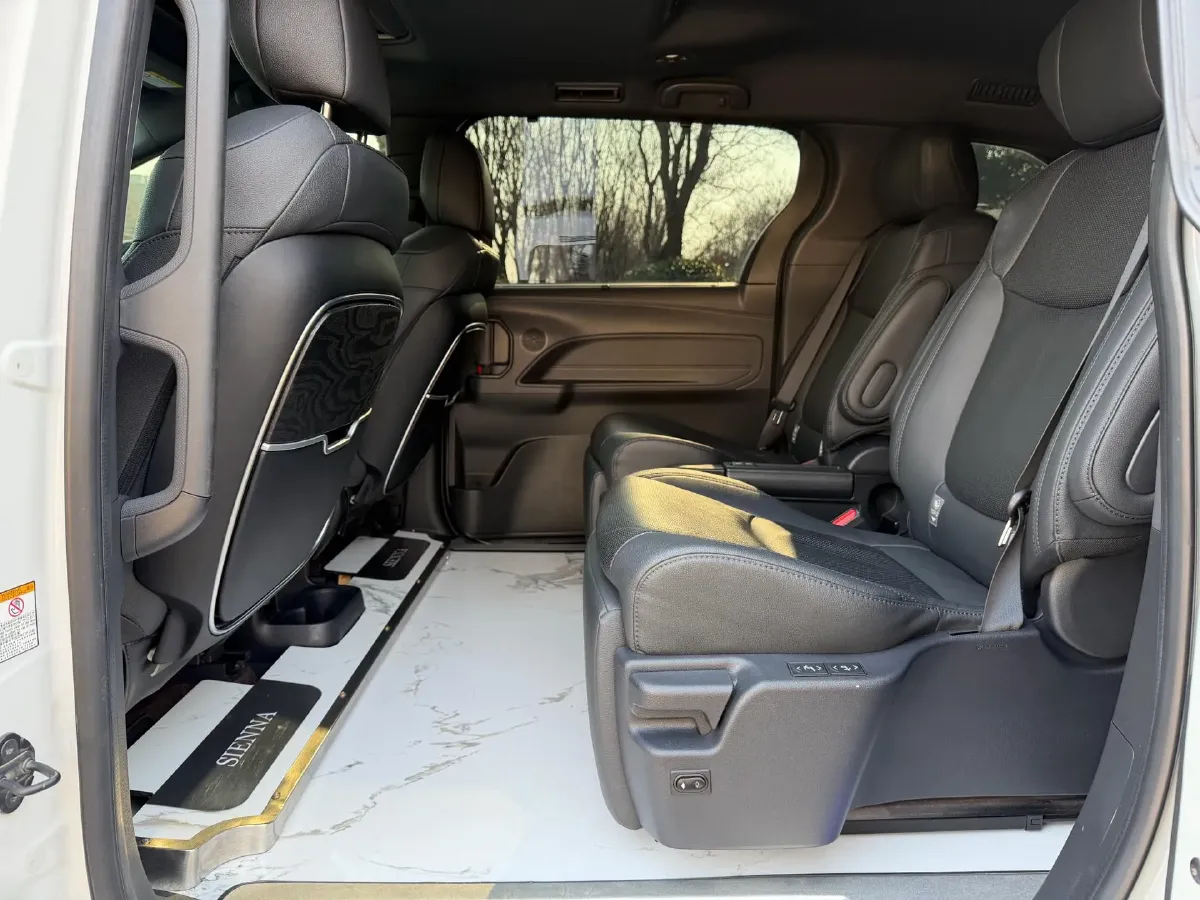 2021 Toyota Sienna 2.5L 192HP L4 E-CVT Hybrid,autocango,china used car exporter,china ev exporter,chinese used car exporter,chinese used ev exporter