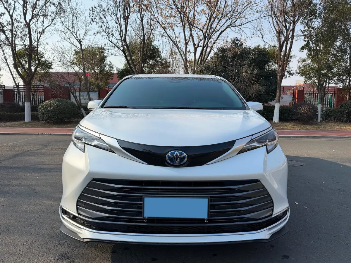 2021 Toyota Sienna 2.5L 192HP L4 E-CVT Hybrid,autocango,china used car exporter,china ev exporter,chinese used car exporter,chinese used ev exporter