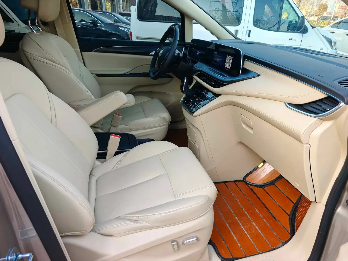 2023 Buick GL8 2.0T 237HP L4 9AT,autocango,china used car exporter,china ev exporter,chinese used car exporter,chinese used ev exporter