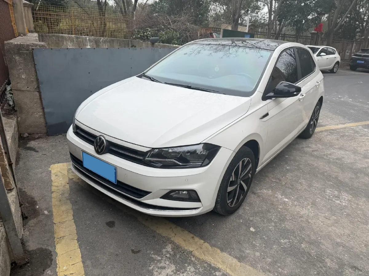 2021 DongFeng Aeolus AX7 1.6T 170HP L4 6AT,autocango,china used car exporter,china ev exporter,chinese used car exporter,chinese used ev exporter