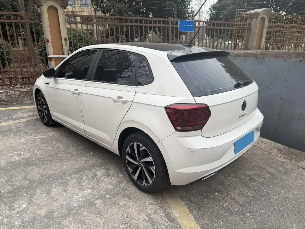 2021 DongFeng Aeolus AX7 1.6T 170HP L4 6AT,autocango,china used car exporter,china ev exporter,chinese used car exporter,chinese used ev exporter