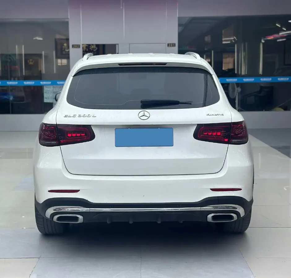 2020 Mercedes-Benz GLC Class 2.0T 258HP L4 9AT,autocango,china used car exporter,china ev exporter,chinese used car exporter,chinese used ev exporter