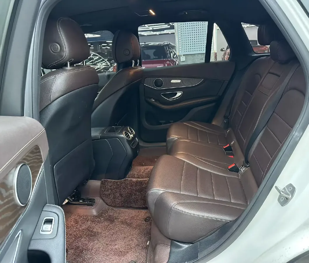 2020 Mercedes-Benz GLC Class 2.0T 258HP L4 9AT,autocango,china used car exporter,china ev exporter,chinese used car exporter,chinese used ev exporter