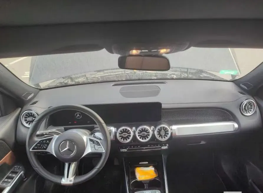 2025 Mercedes-Benz EQB Class BEV 73.5KWH,autocango,china used car exporter,china ev exporter,chinese used car exporter,chinese used ev exporter