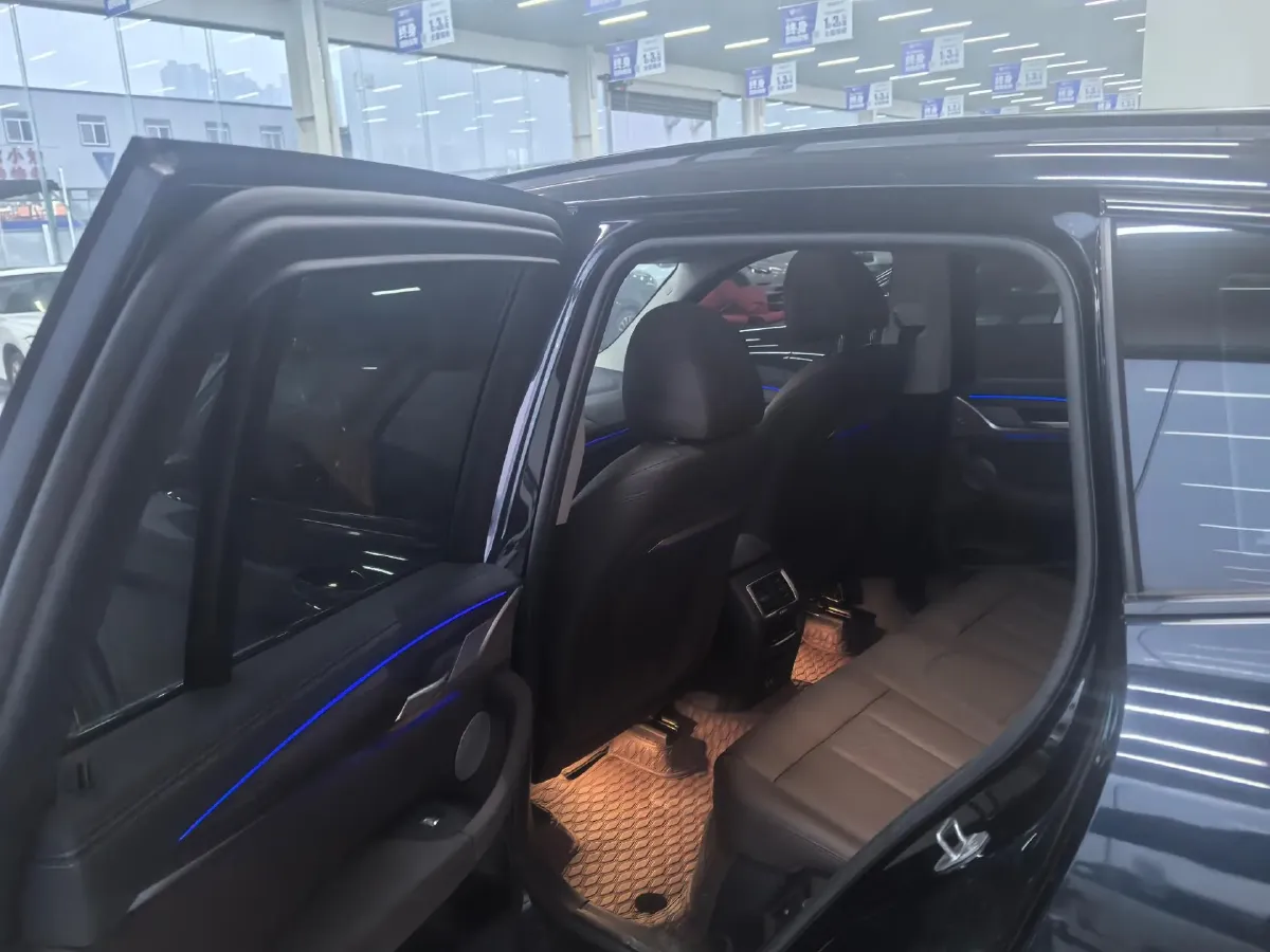 2023 BMW X3 2.0T 245HP L4 8AT,autocango,china used car exporter,china ev exporter,chinese used car exporter,chinese used ev exporter