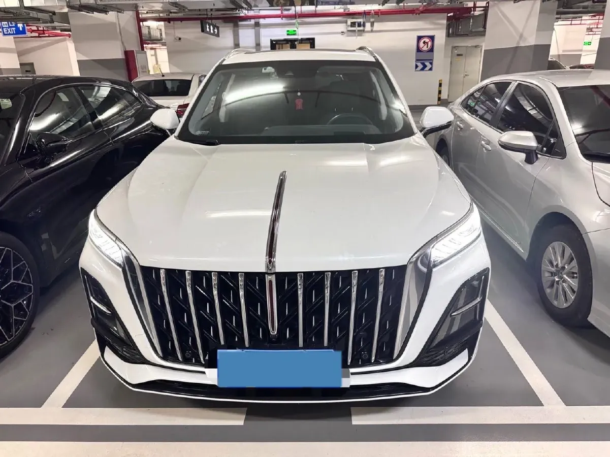 2023 HongQi HS5 2.0T 252HP L4 8AT,autocango,china used car exporter,china ev exporter,chinese used car exporter,chinese used ev exporter