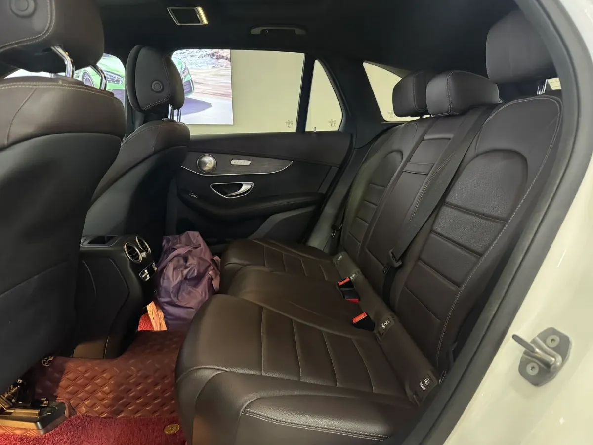 2022 Mercedes-Benz GLC Class 2.0T 258HP L4 9AT,autocango,china used car exporter,china ev exporter,chinese used car exporter,chinese used ev exporter